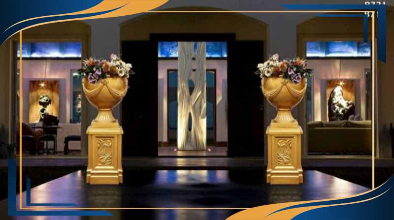 گلدان پلاستیکی پایه دار