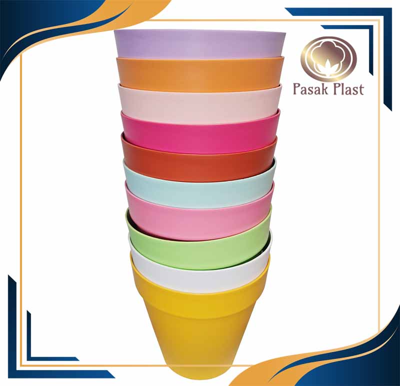 گلدان پلاستیکی شهرآذین