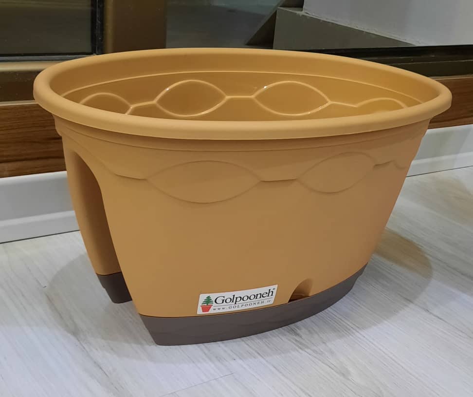 گلدان پلاستیکی نرده ای