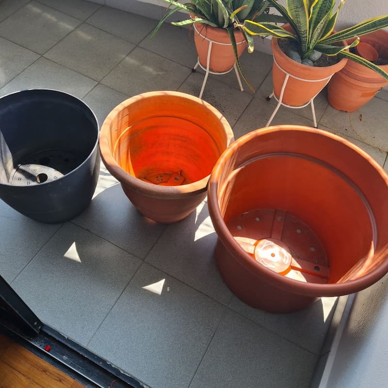 گلدان پلاستیکی گرد