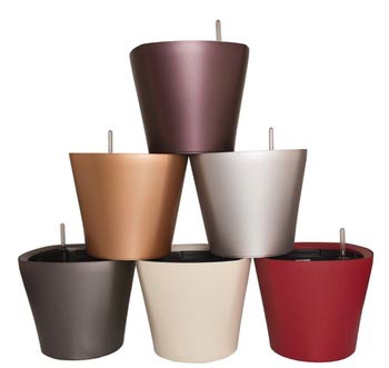 گلدان پلاستیکی خود آبیار