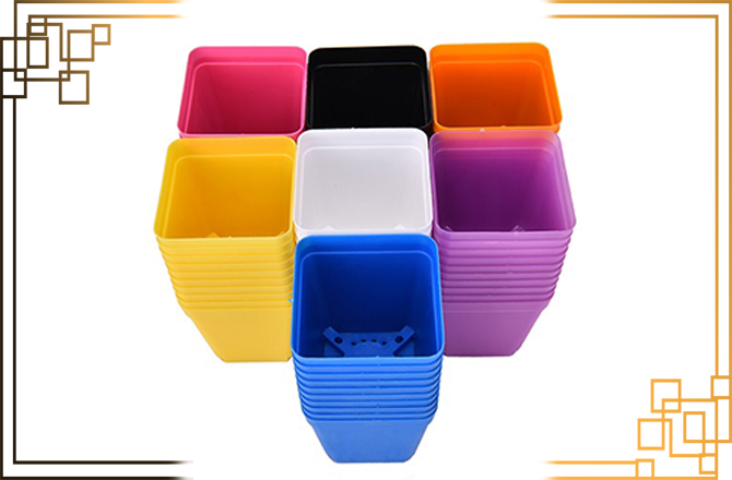 گلدان پلاستیکی کلاسیک