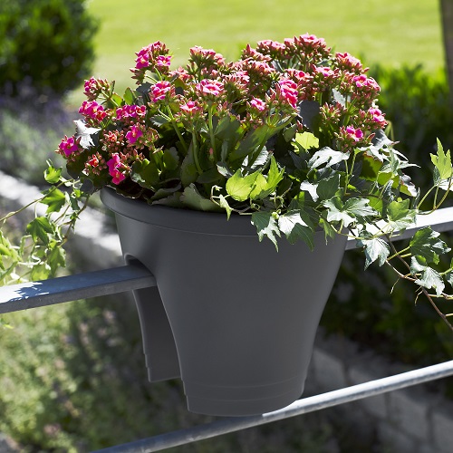 گلدان پلاستیکی بالکنی