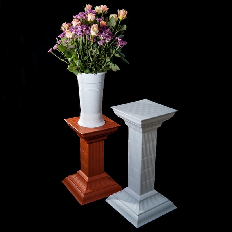 گلدان پلاستیکی