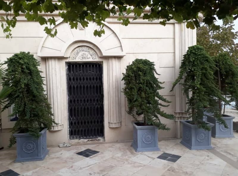 گلدان پلاستیکی بارز